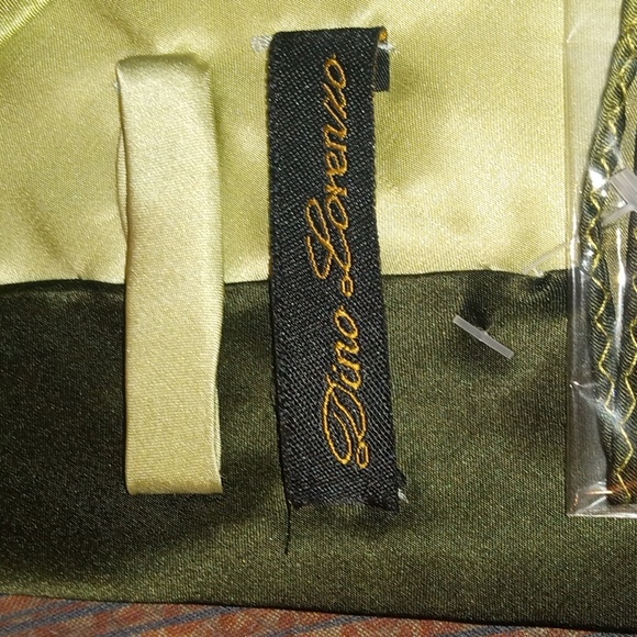 Man's Tie 100% Silk - Picture 1 of 4